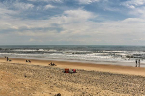 Outer Banks Island Cottage - 1 Mi to Frisco Beach!